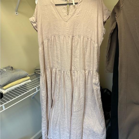 Rylee + Cru Vienna - 100% Linen Midi Dress Small - Like New - Picture 4 of 5